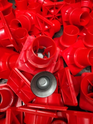 Proteggere l'impallaggio Prevenzione Cappucci di plastica in legno con piastra interna in acciaio