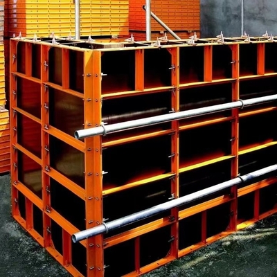 Sistema di mattonatura in compensato a telaio di acciaio per la costruzione di cantine in cemento