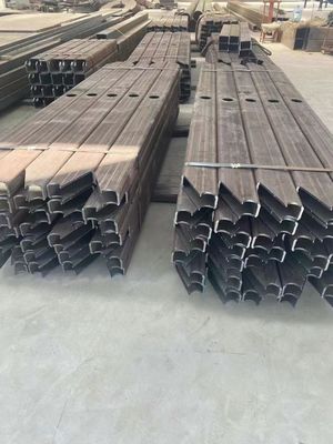 Tubo senza saldatura in acciaio al carbonio zincato per edilizia con servizi di taglio, saldatura e piegatura