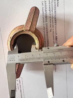 Accessori di coffratura Noce di ghisa galvanizzata per base a jack regolabile