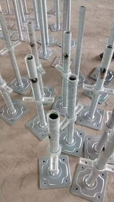 Martinetto a vite regolabile cavo per impalcature e costruzioni in acciaio per impieghi gravosi