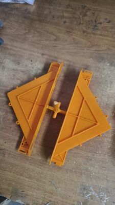 Manicotto diamantato da 10 mm con piastra in acciaio per lastre stradali in calcestruzzo