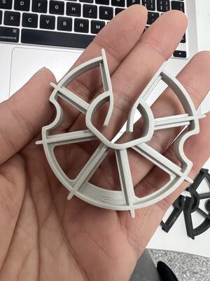 High Quality PP Universal Rebar Wheel Spacer Plastic Rebar Chair Spacer for Concrete